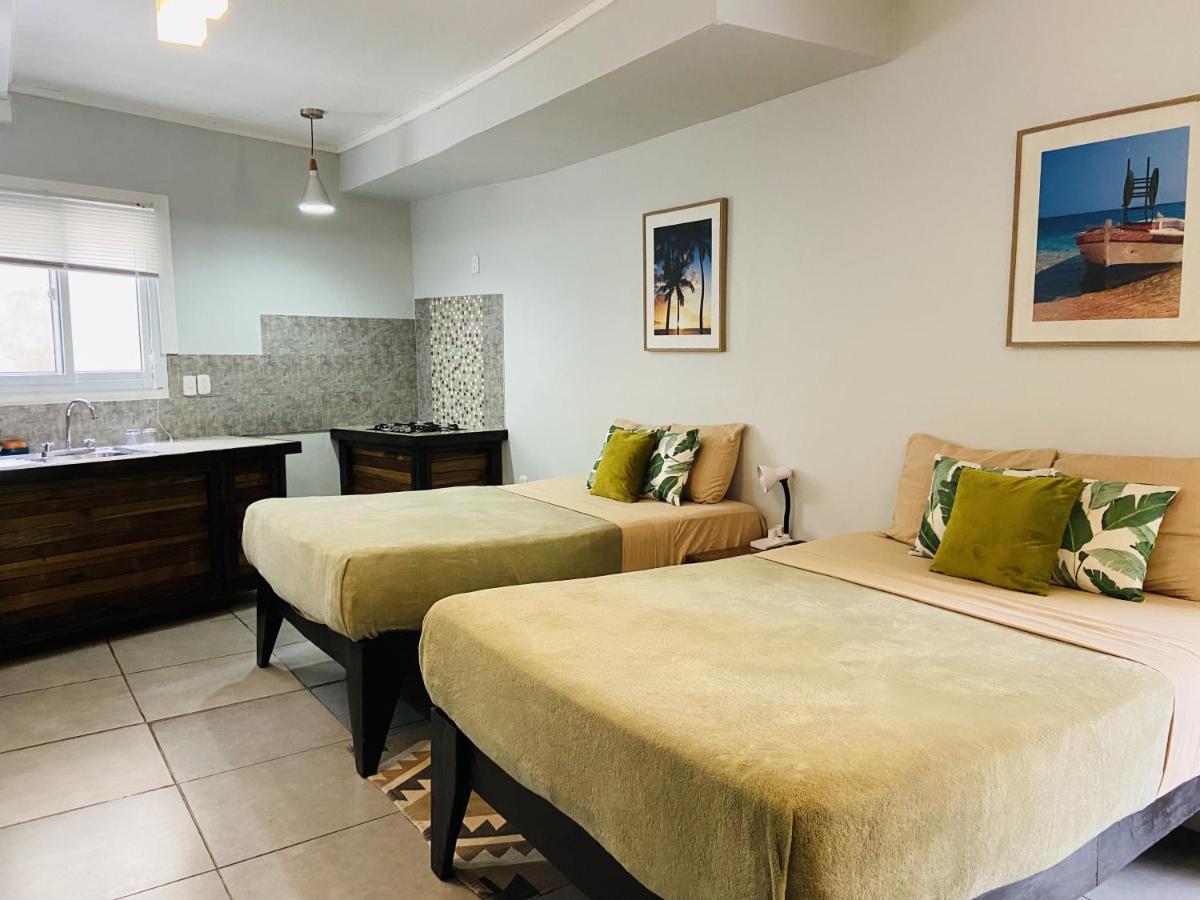 Puerto Viejo de Talamanca Lizard King Hotel & Suites מראה חיצוני תמונה