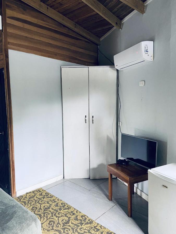 Puerto Viejo de Talamanca Lizard King Hotel & Suites מראה חיצוני תמונה