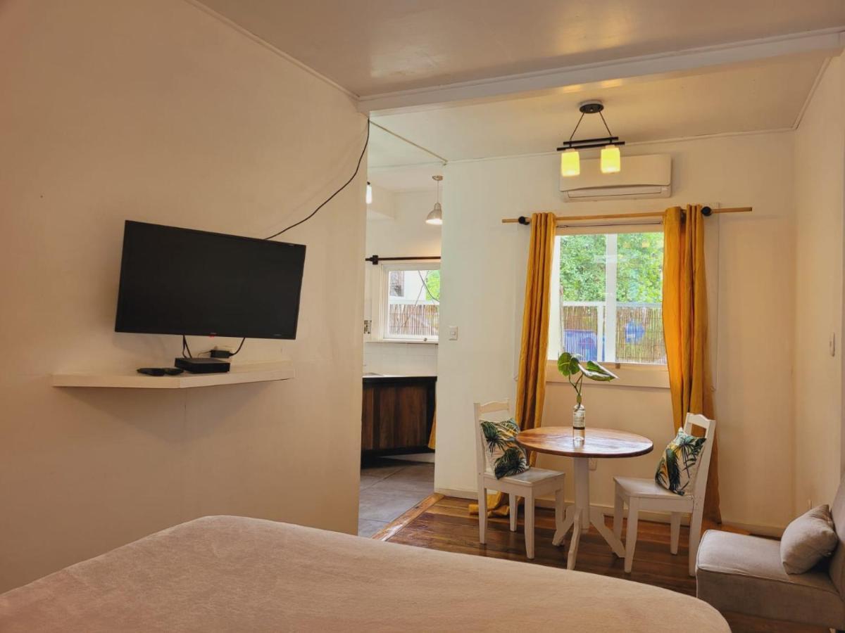 Puerto Viejo de Talamanca Lizard King Hotel & Suites מראה חיצוני תמונה