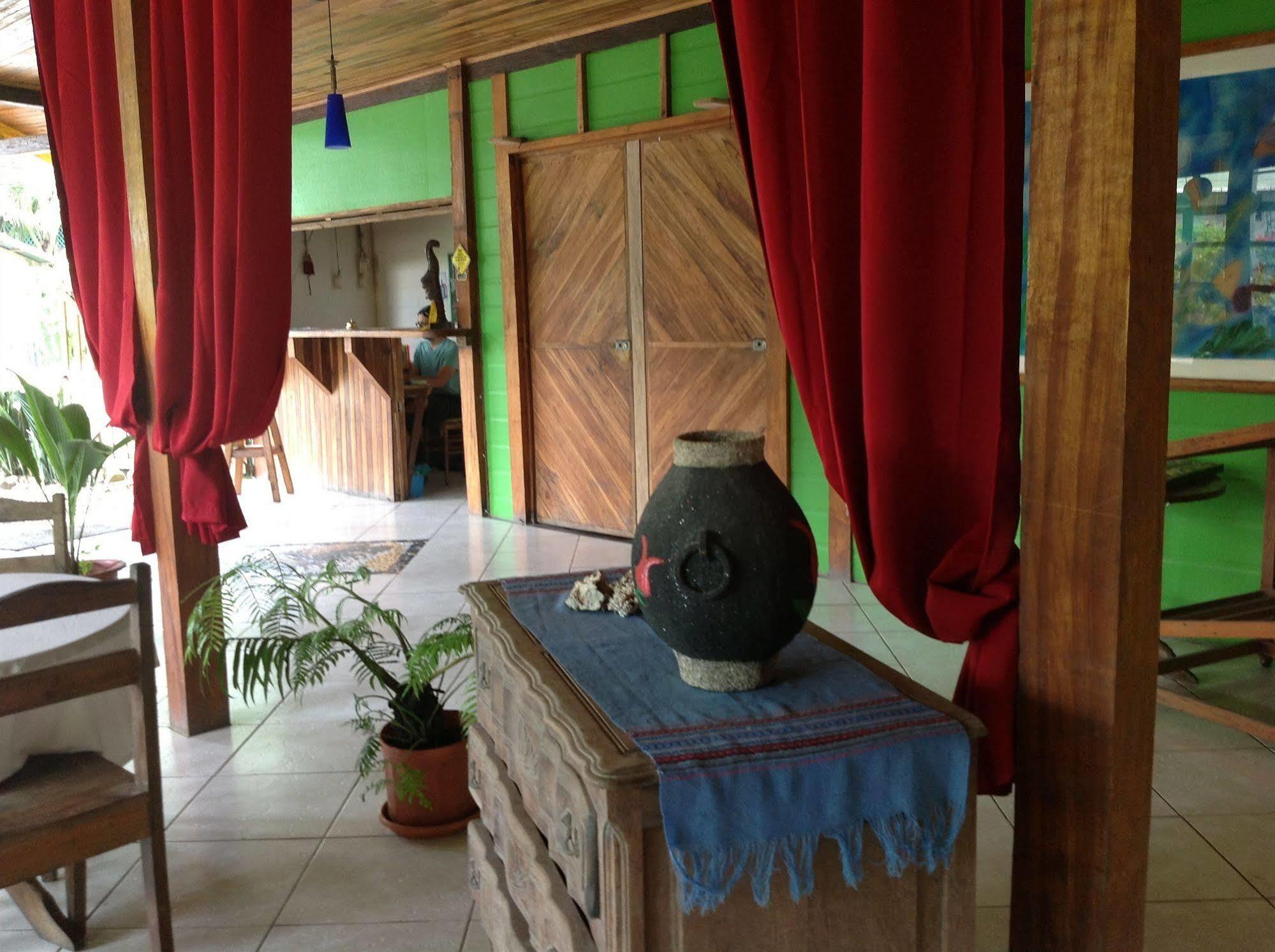 Puerto Viejo de Talamanca Lizard King Hotel & Suites מראה חיצוני תמונה
